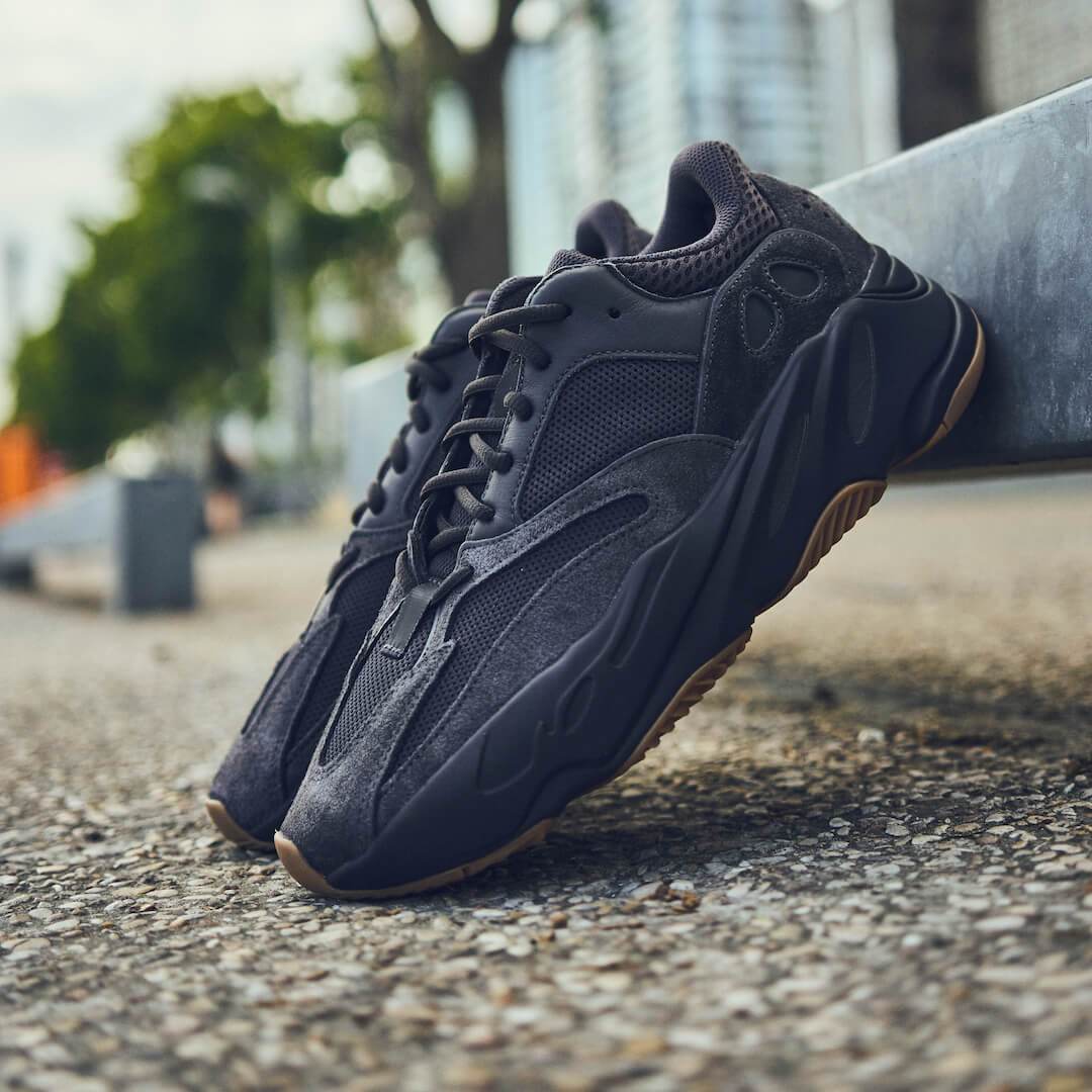 Yeezy 700 Utility Black