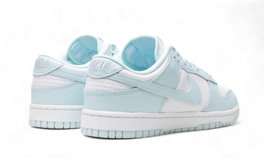 Nike Dunk Low Glacier Blue - DV0833-104 / 302517-112