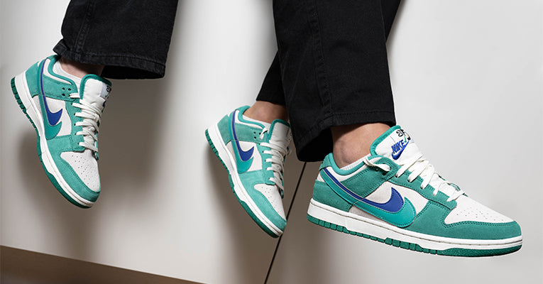 Nike WMNS Dunk Low SE 