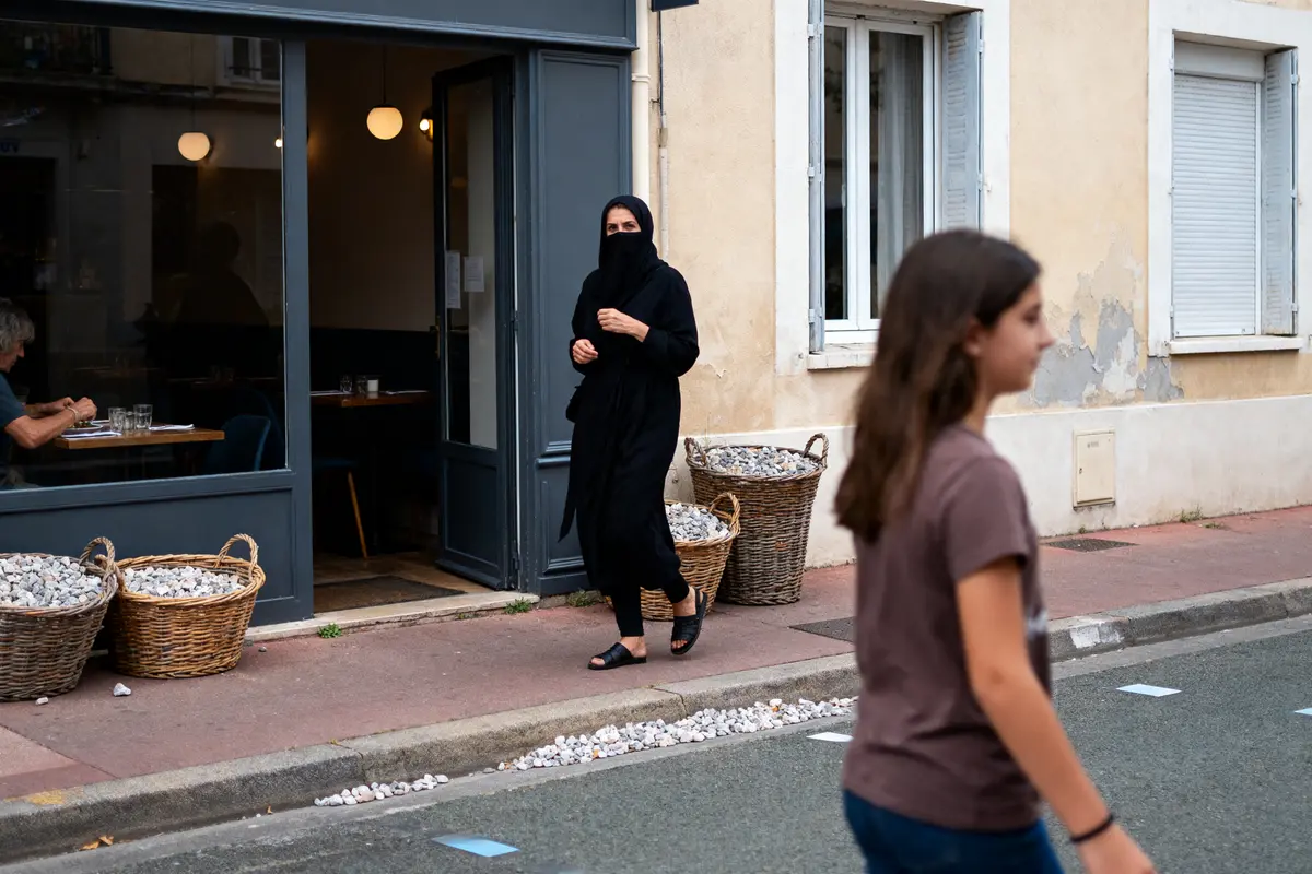 Qui est la Maman de la Fille de Slimane ? Découvrez les Secrets !