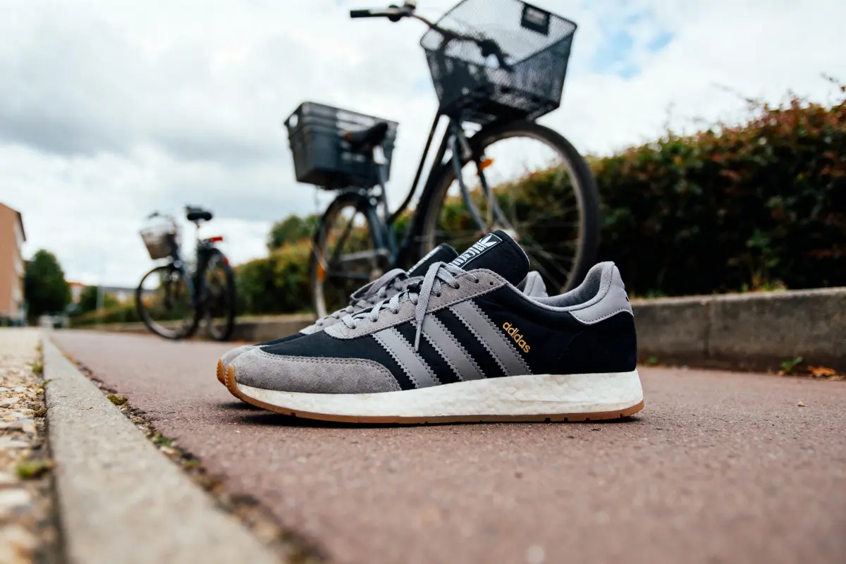 Campus Noir et Grise : Les Baskets Adidas Au Top !